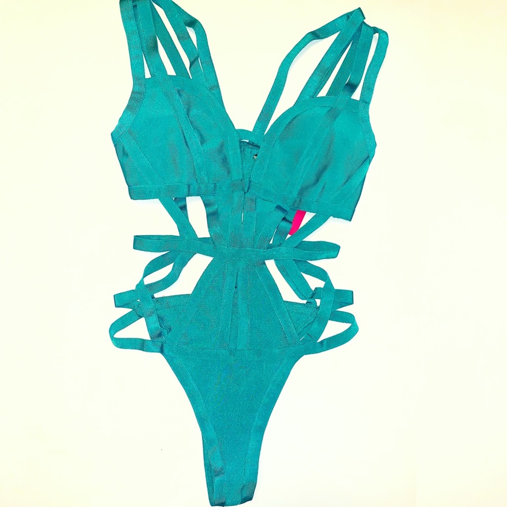 Brand New Wow Couture Monokini